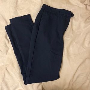 LOFT Sutton skinny pants size 4 in navy